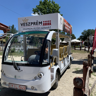 E-busz strandjárat Alsóörs