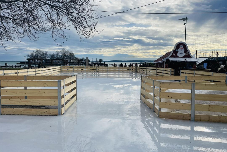 Balatonfüredi Jégpálya