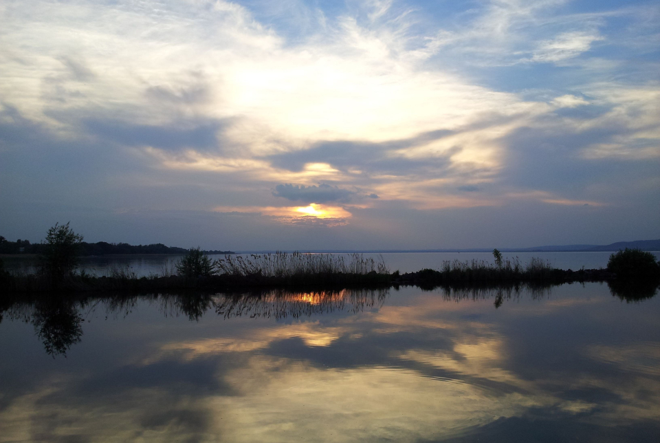 Előadás az  Eötvös Károly Művelődési Házban